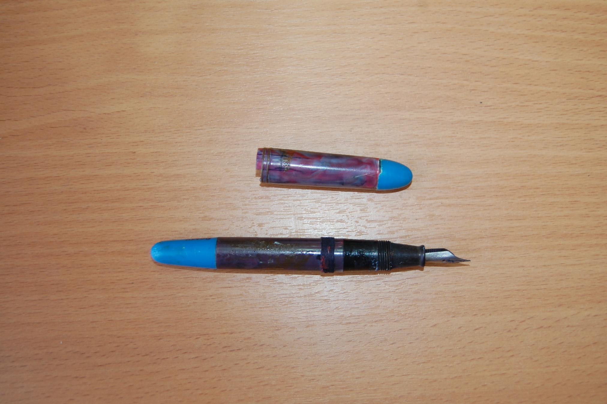 Ручка перьевая наливная лейтенанта Оганова С.М. 1941 год