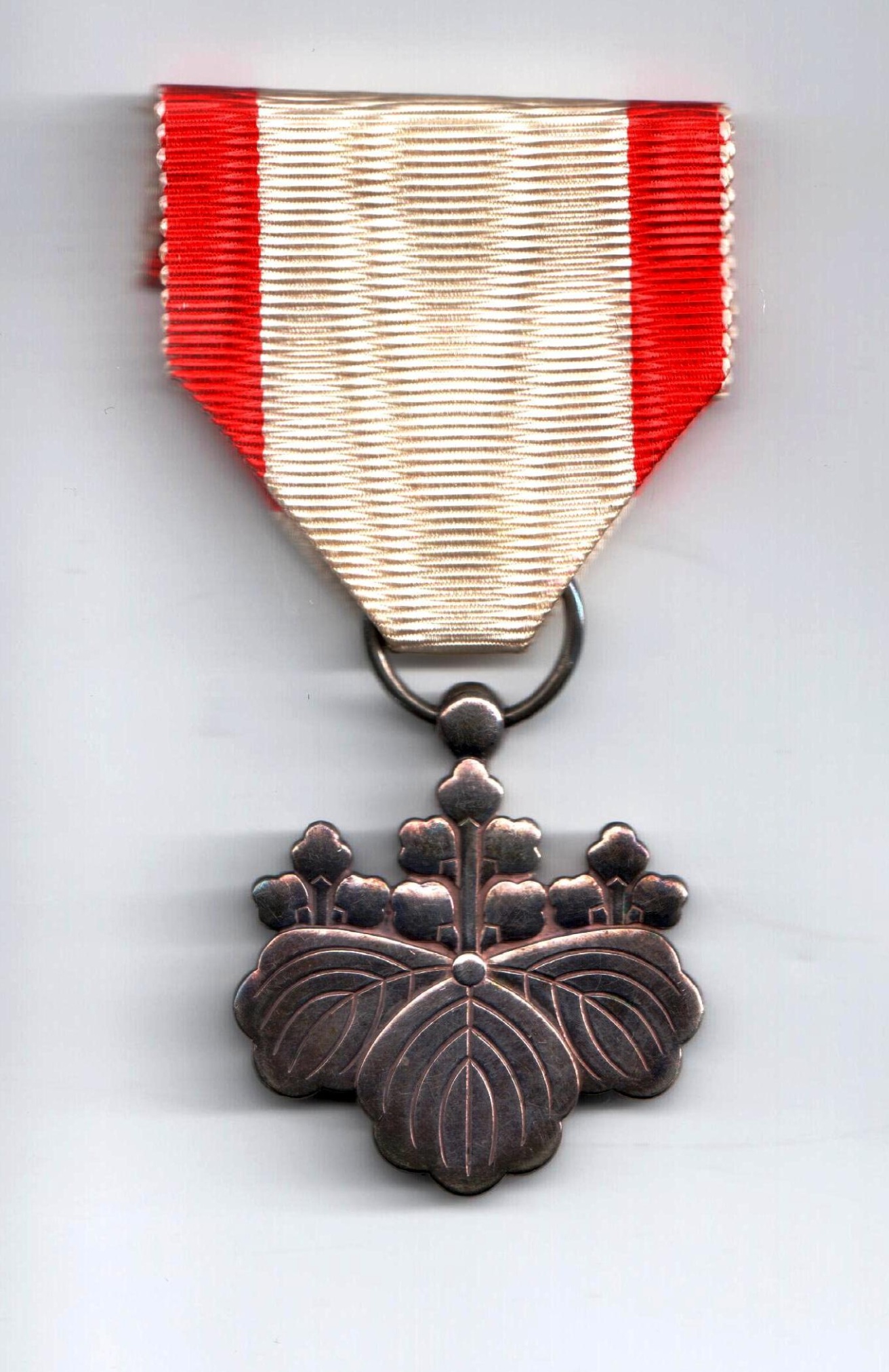 Орден Восходящего Солнца 8 степени. Япония.1935-1945 гг.