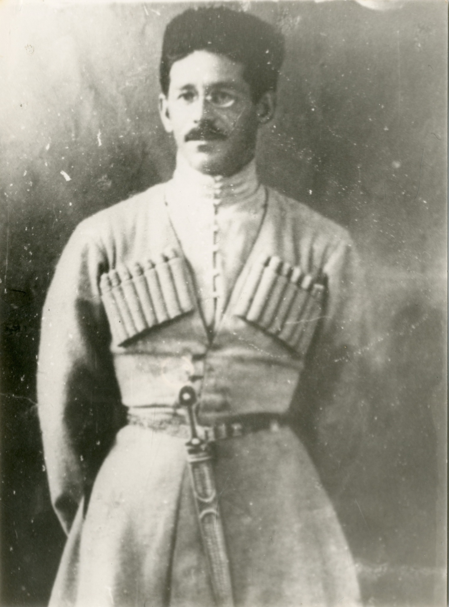 Юрий Бутягин («Макс») в 1919 – 1920 гг. Фотокопия. Ростовский областной музей краеведения