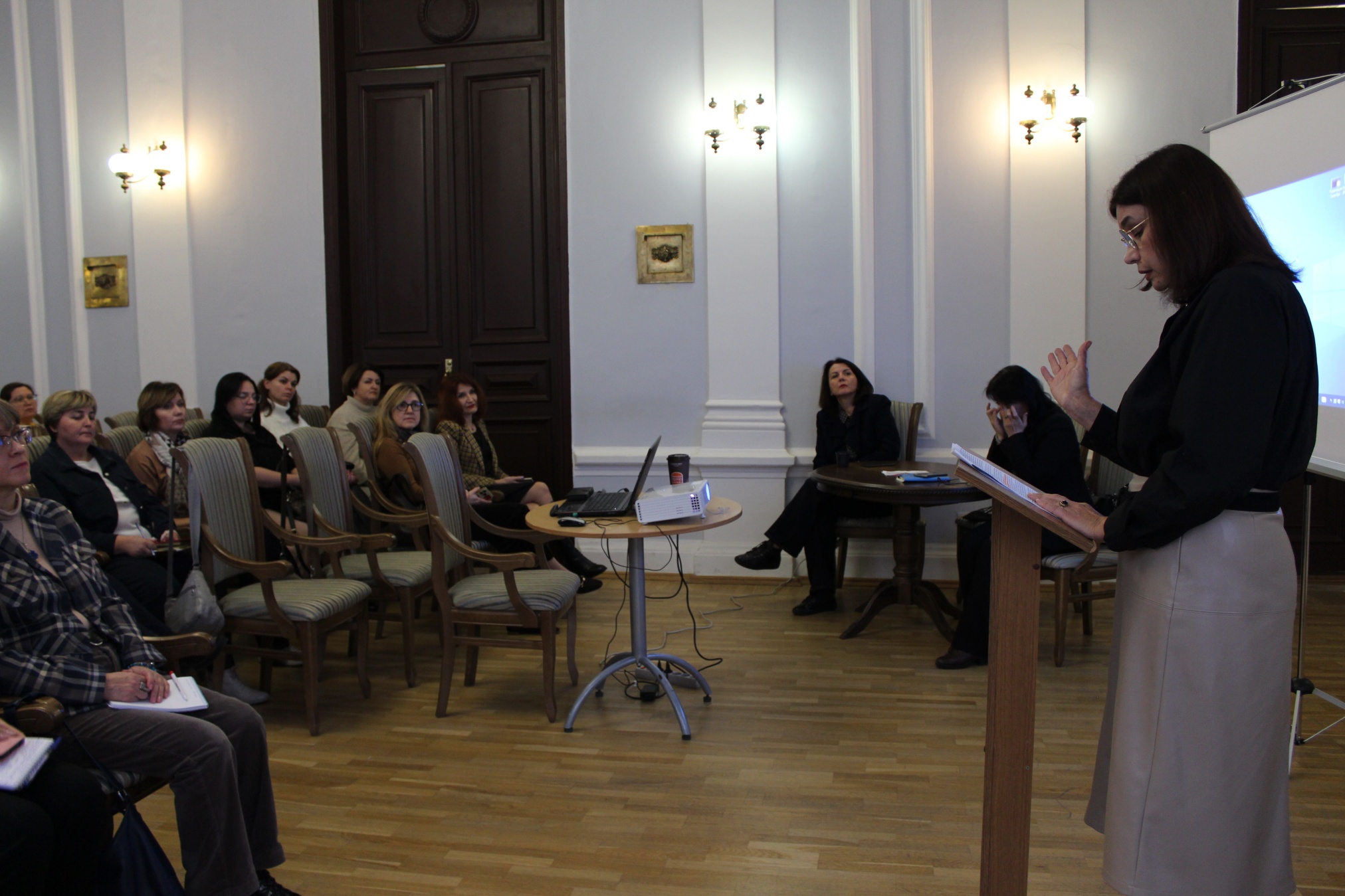 Г.Н. Куликова директор Ростовского областного музея краеведения Г.Н. Куликова директор Ростовского областного музея краеведения