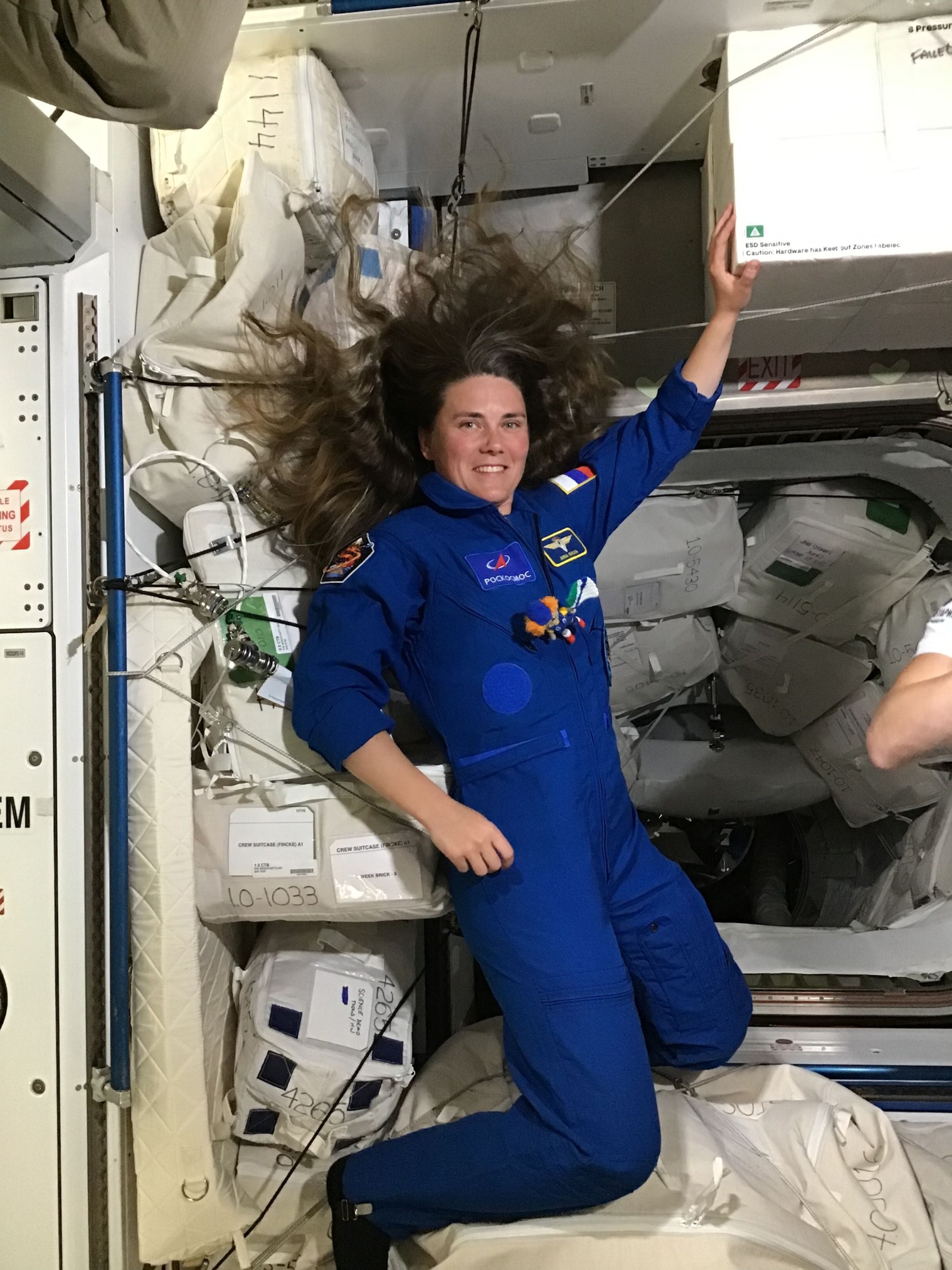 Анна на борту Международной космической станции после прилета. 6 октября 2022 года