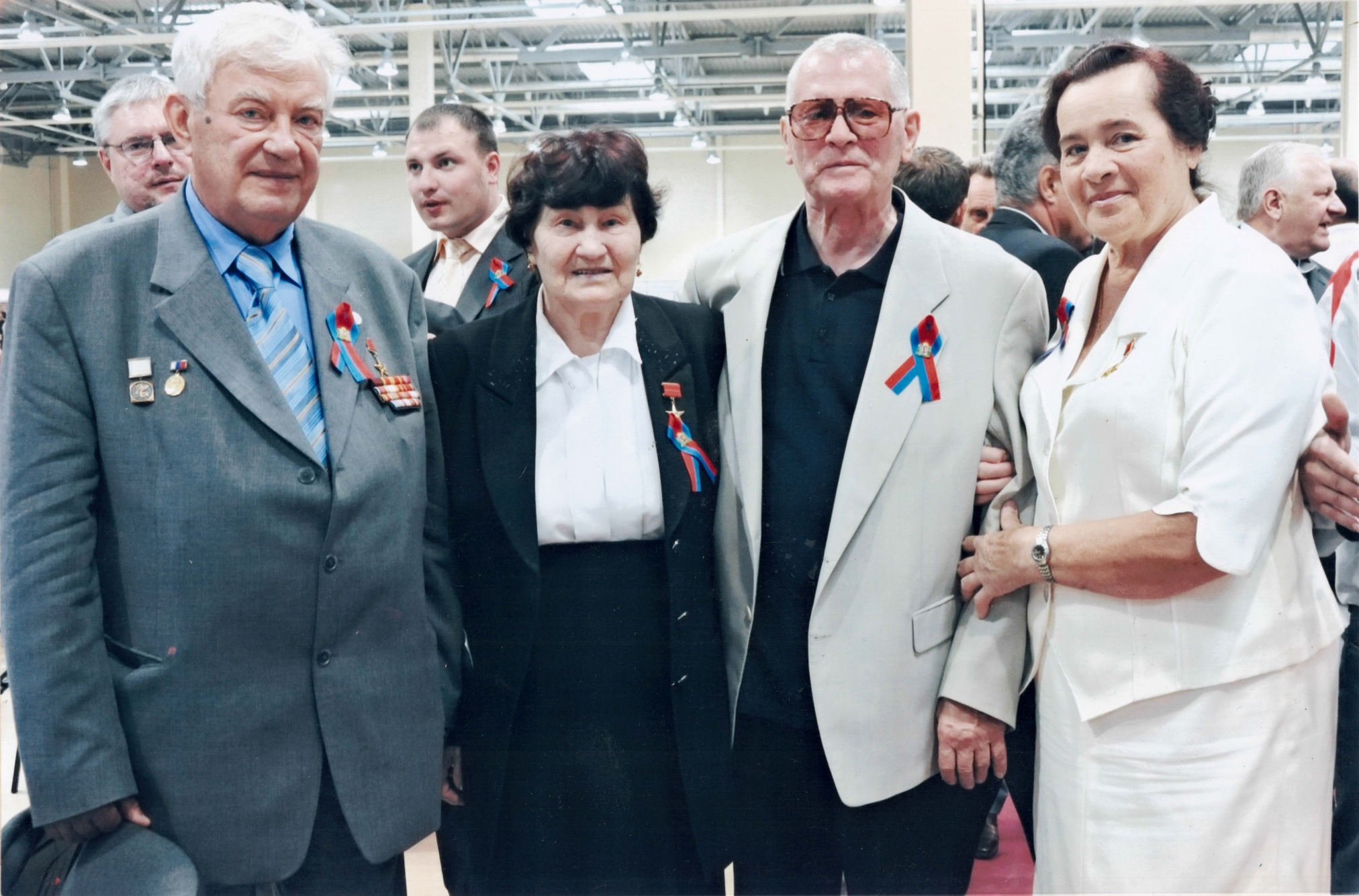 Фото «Жуковец В.И. с Почётными гражданами города Ростова-на-Дону». 2000-е гг. Фото «Жуковец В.И. с Почётными гражданами города Ростова-на-Дону». 2000-е гг.