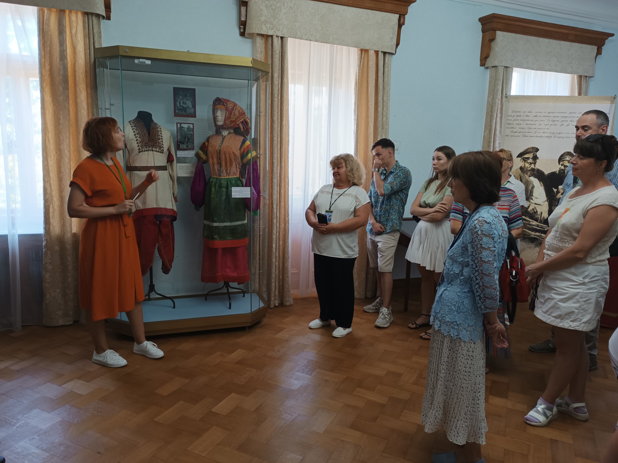 Открытие выставки «За Веру, Царя и Отечество! Семейные устои донских казаков» Открытие выставки «За Веру, Царя и Отечество! Семейные устои донских казаков»